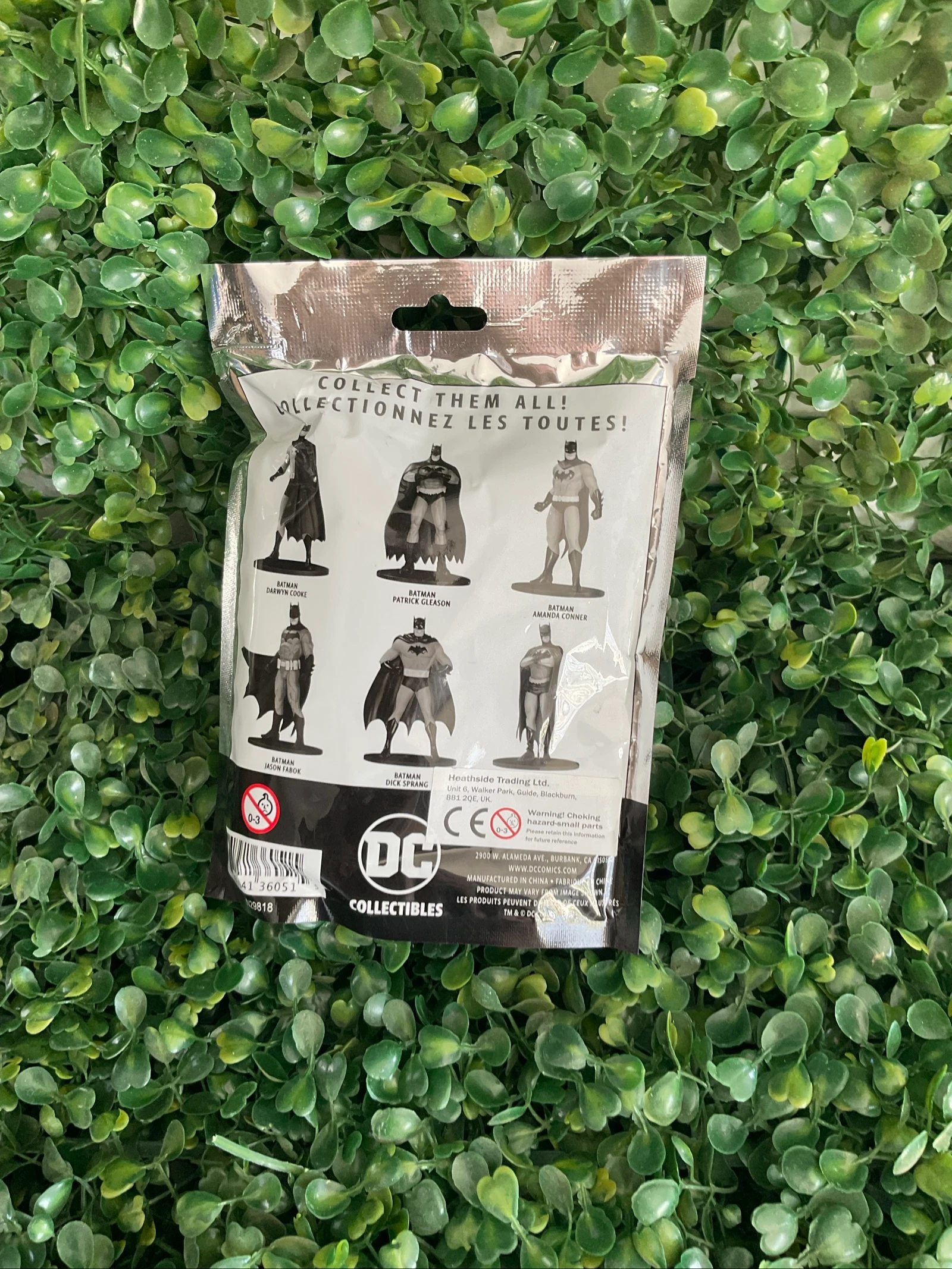 Figura sorpresa Batman Balck & White – photo 12